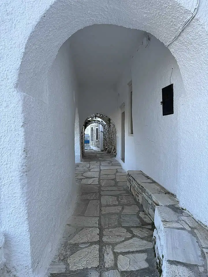 Απείρανθος Περιήγηση απο Anefanos Tours 15